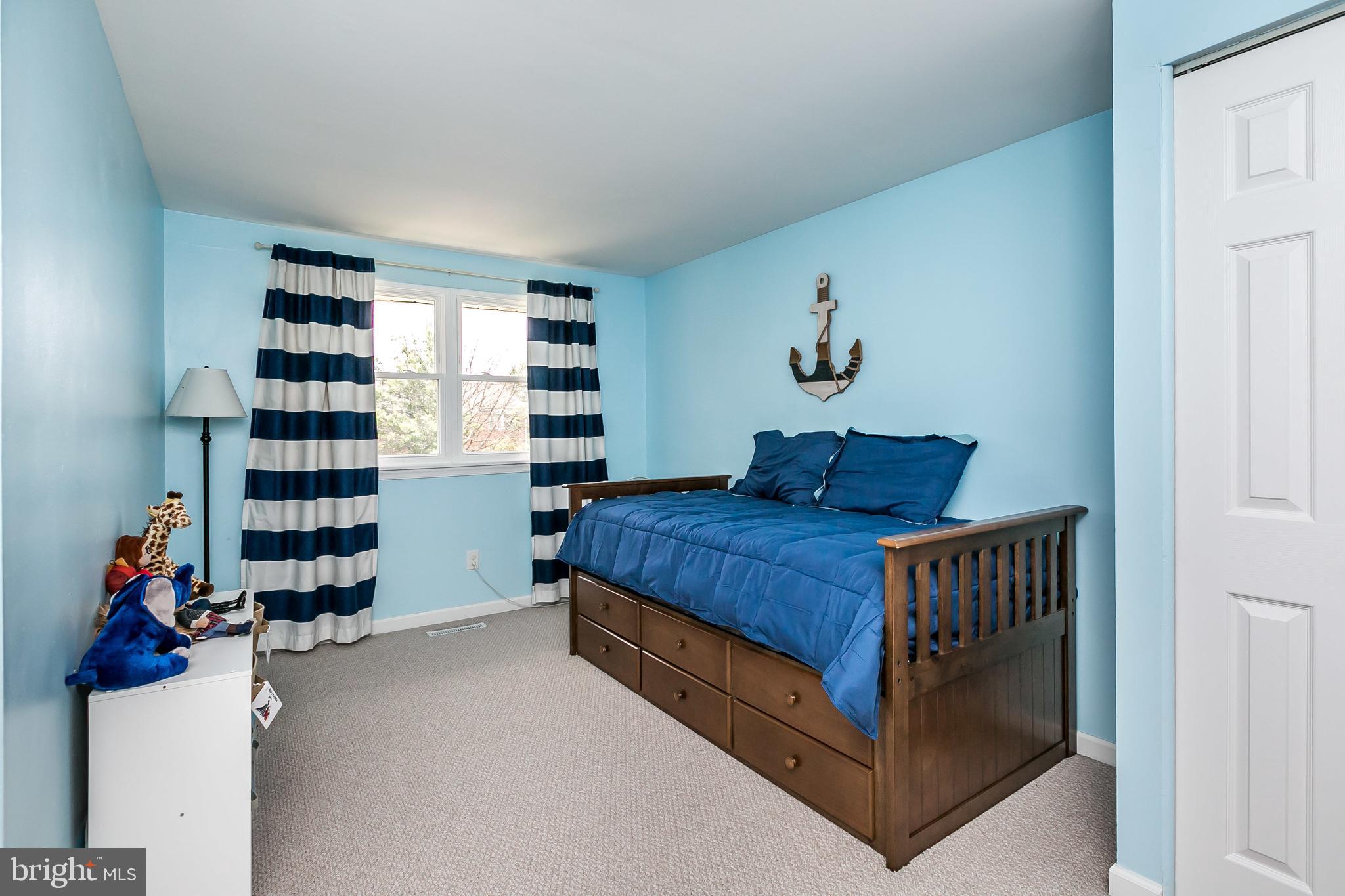 5652 Chelwynd Road Halethorpe, MD 21227 - Photo 17 of 35 2nd bedroom