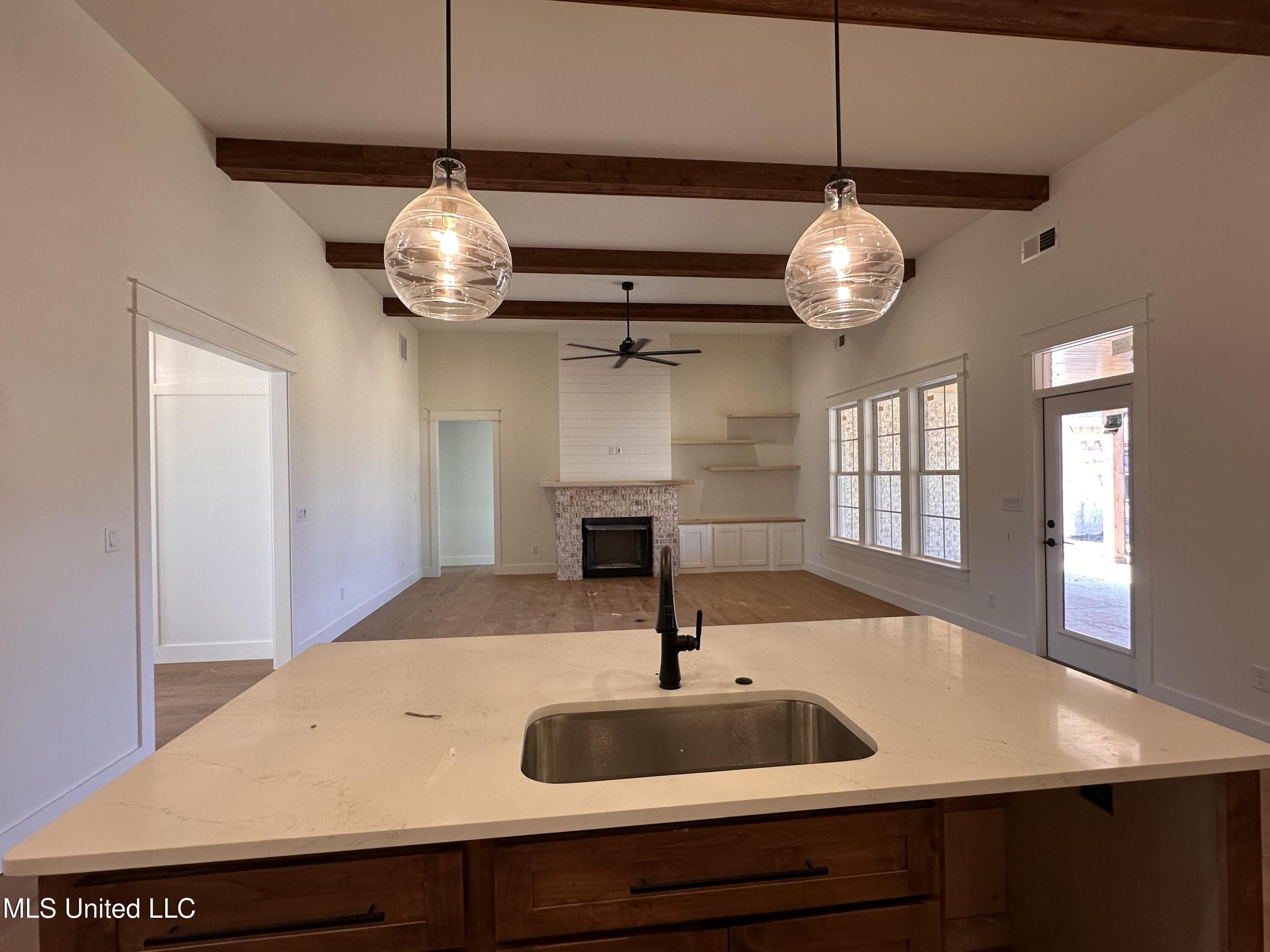 4391 Brooke Drive Nesbit, MS 38651 - Photo 16 of 27 Kitchen/great room