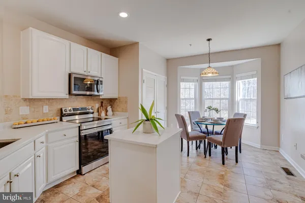 $599,000 | 3014 John Bernard Drive, Unit 147, Ellicott City, MD 21042