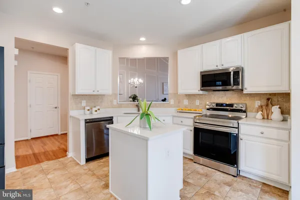 $599,000 | 3014 John Bernard Drive, Unit 147, Ellicott City, MD 21042