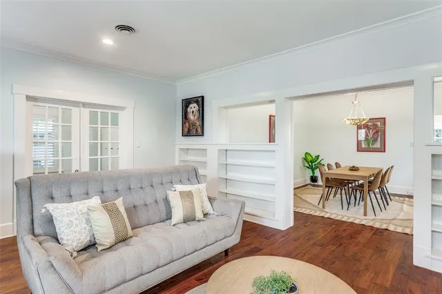 $660,000 | 1204 Virginia Place, Fort Worth, TX 76107