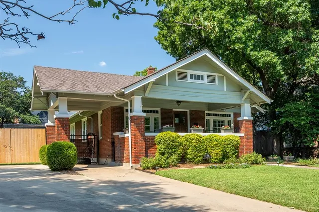 $660,000 | 1204 Virginia Place, Fort Worth, TX 76107