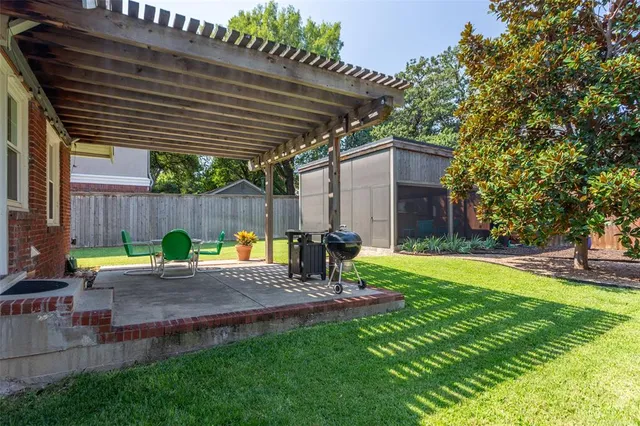 $660,000 | 1204 Virginia Place, Fort Worth, TX 76107