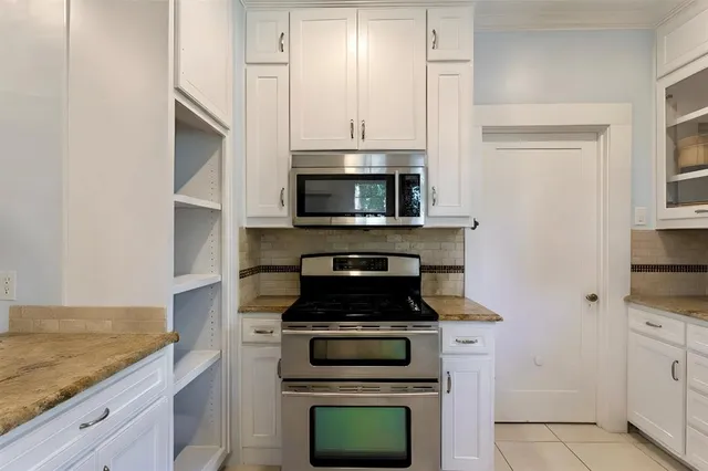 $660,000 | 1204 Virginia Place, Fort Worth, TX 76107