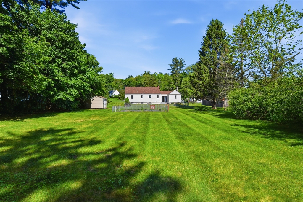 315 Porter Road East Longmeadow, MA 01028 - Photo 35 of 39