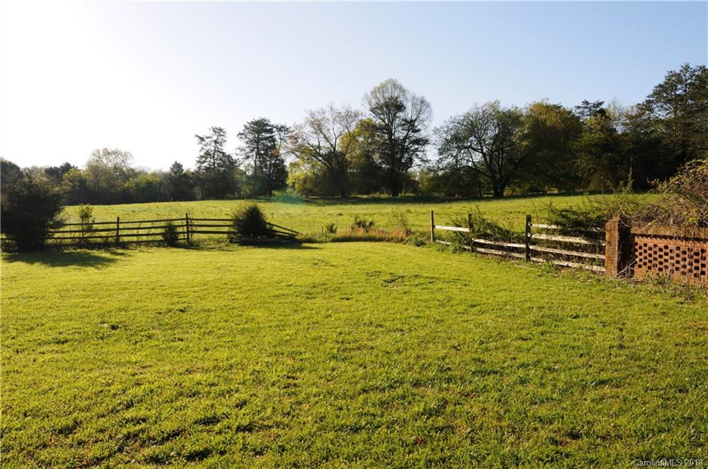 3262 Sigmon Dairy Road Newton, NC 28658 - Photo 10 of 23 Gallery Image 10