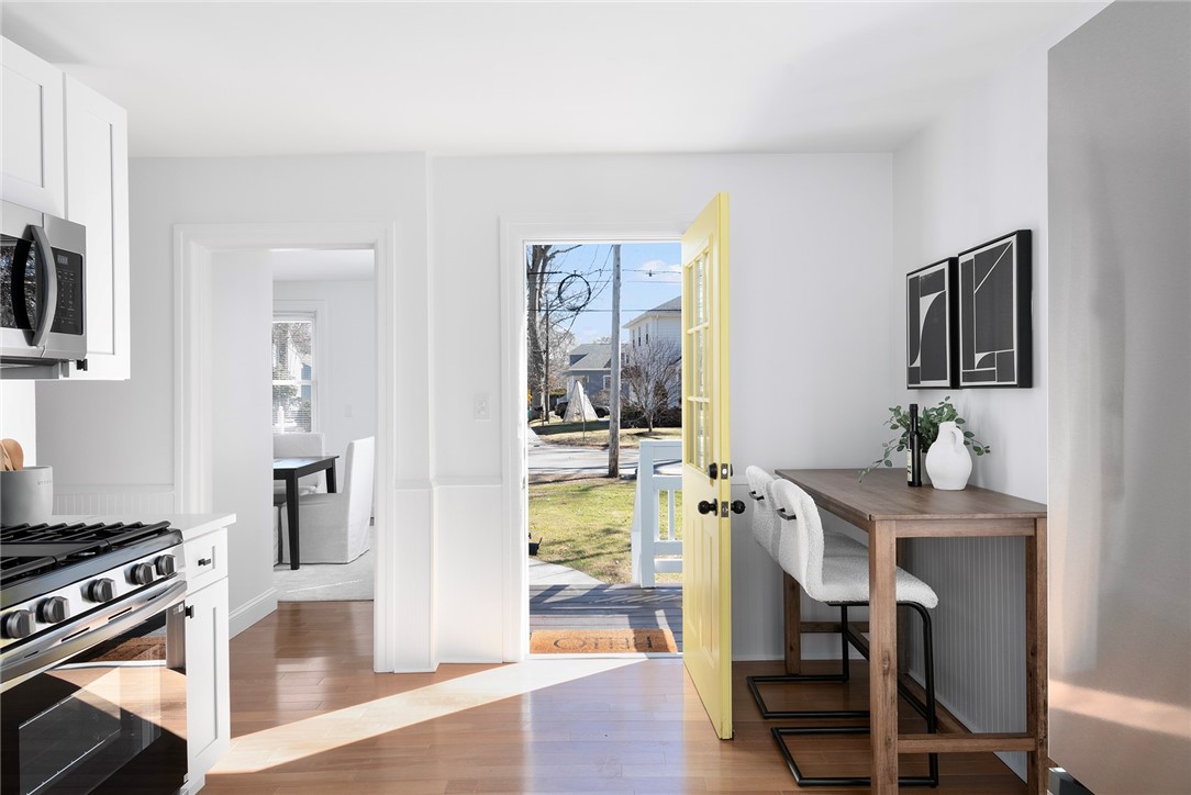 292 Sowams Road Barrington, RI 02806 - Photo 17 of 30