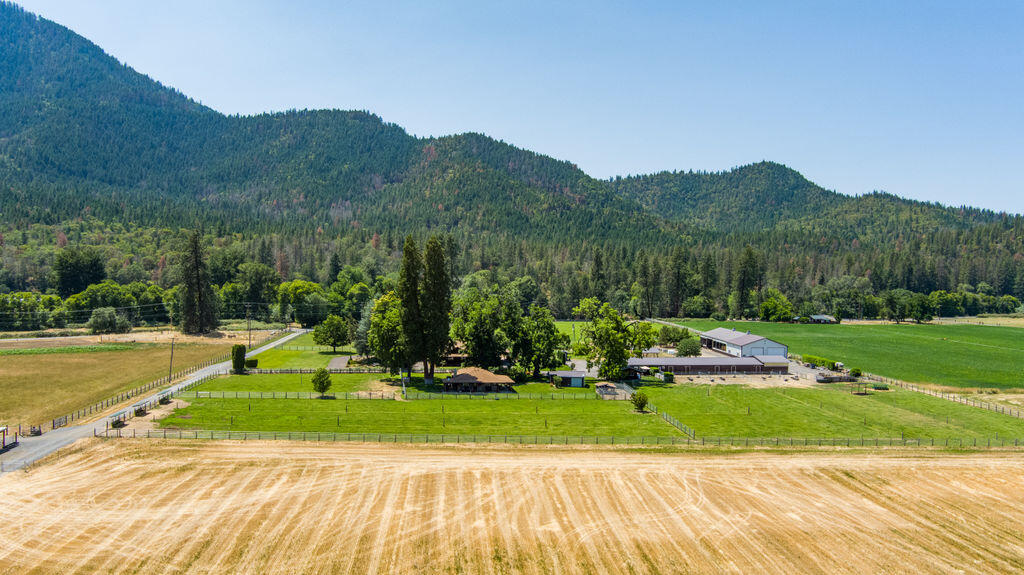 900 Hamilton Road Jacksonville, OR 97530 - Photo 114 of 159 HR(11)