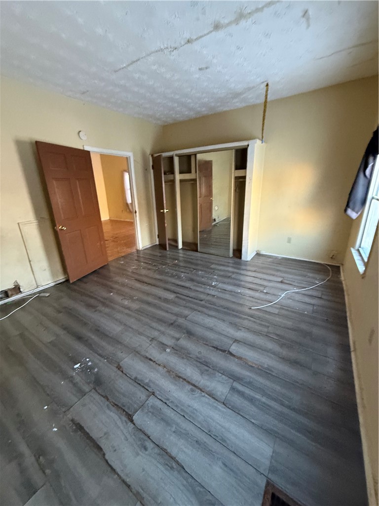 9 Hoeltzer Street Rochester, NY 14605 - Photo 17 of 19