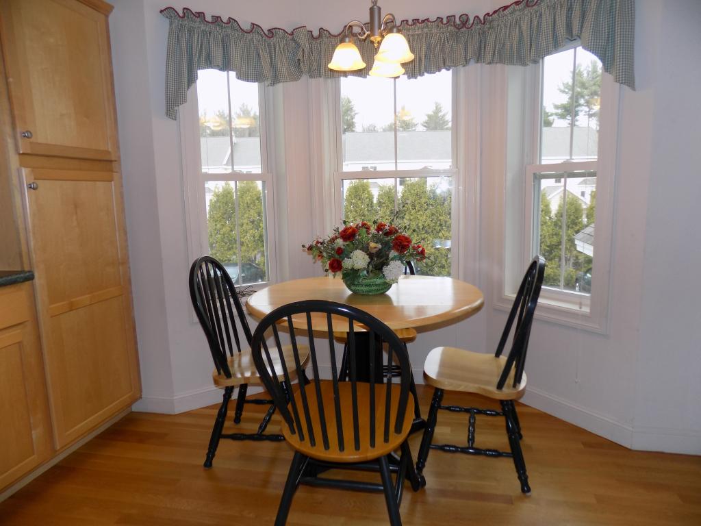 243 Drakeside Road, Unit 4 Hampton, NH 03842 - Photo 8 of 24