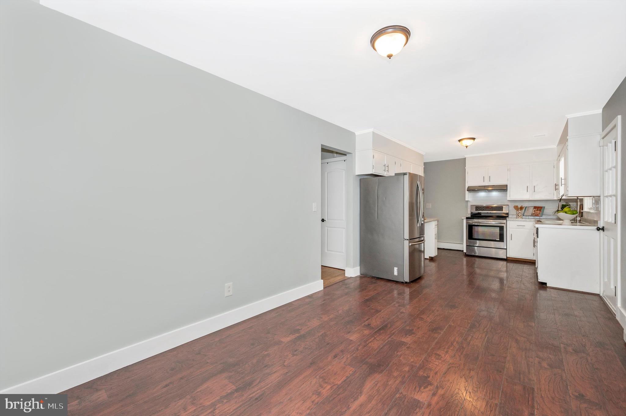 5615 Jefferson Boulevard Frederick, MD 21703 - Photo 14 of 38 Dining Room