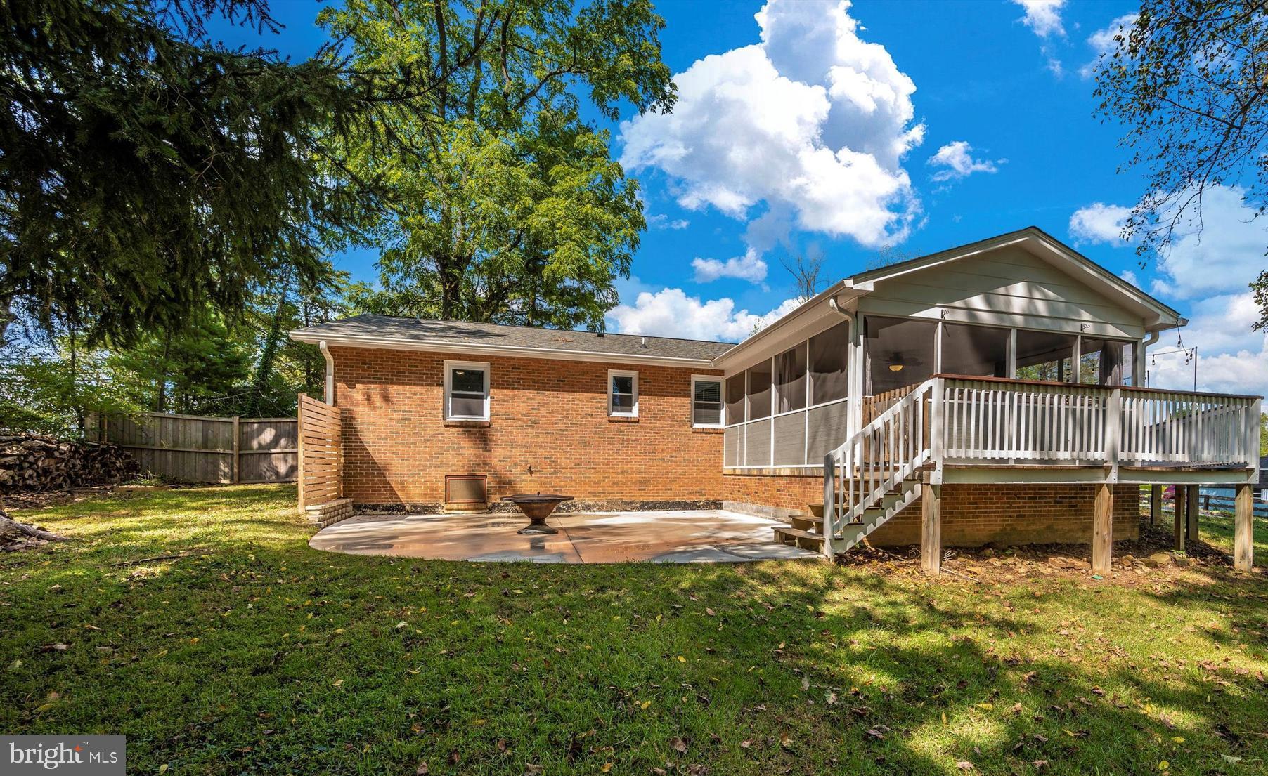 5615 Jefferson Boulevard Frederick, MD 21703 - Photo 25 of 38 Exterior Back