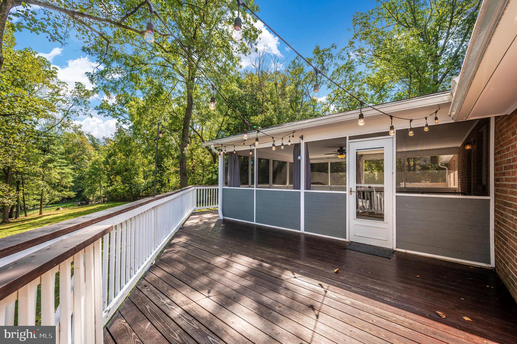 5615 Jefferson Boulevard Frederick, MD 21703 - Photo 30 of 38 Deck