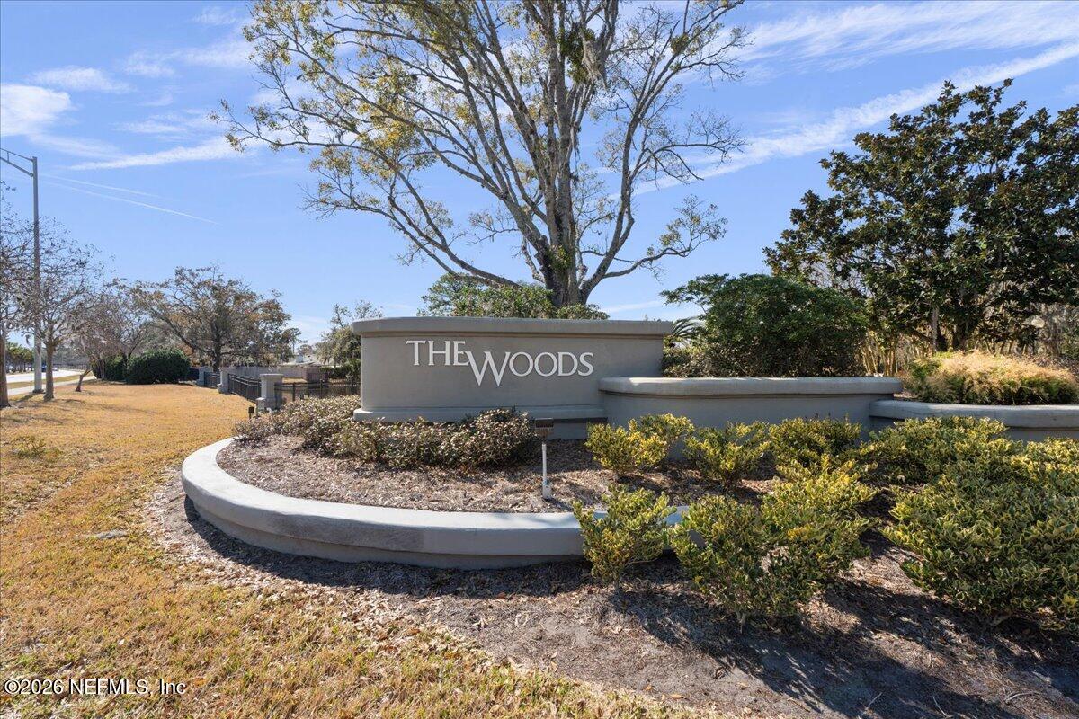 13075 Seedling Way Jacksonville, FL 32246 - Photo 40 of 48 a view of a park that has large trees