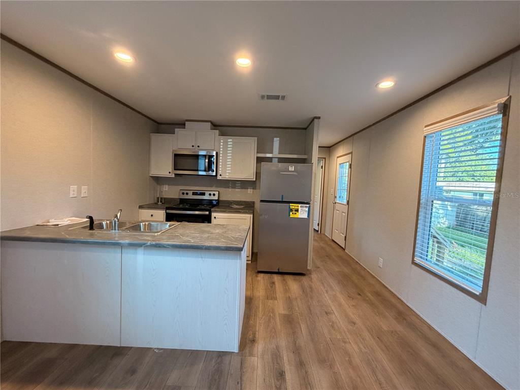 23947 Deer Road Astor, FL 32102 - Photo 18 of 19 Gallery Image 18