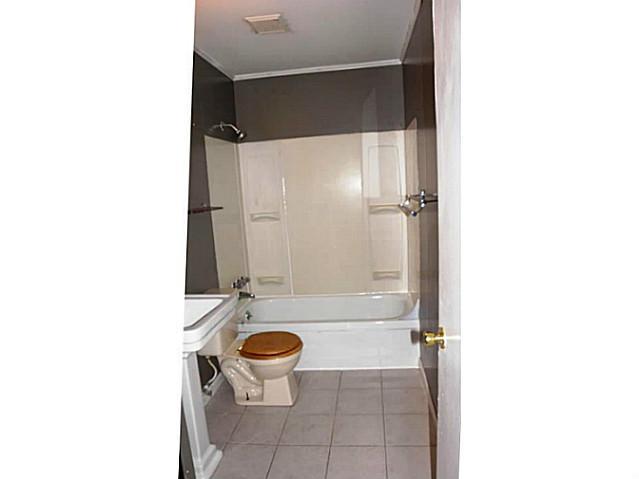 1816 Lonsdale Road Columbus, OH 43232 - Photo 11 of 18 Gallery Image 11
