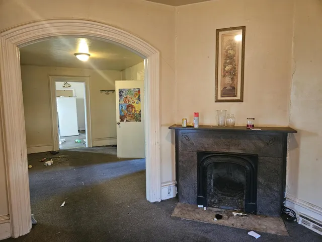 $134,900 | 1430 Douglas Avenue, Racine, WI 53404