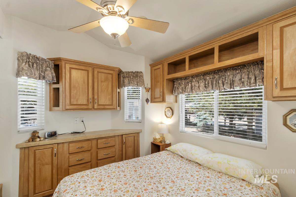 14 P Street Cascade, ID 83611 - Photo 10 of 21
