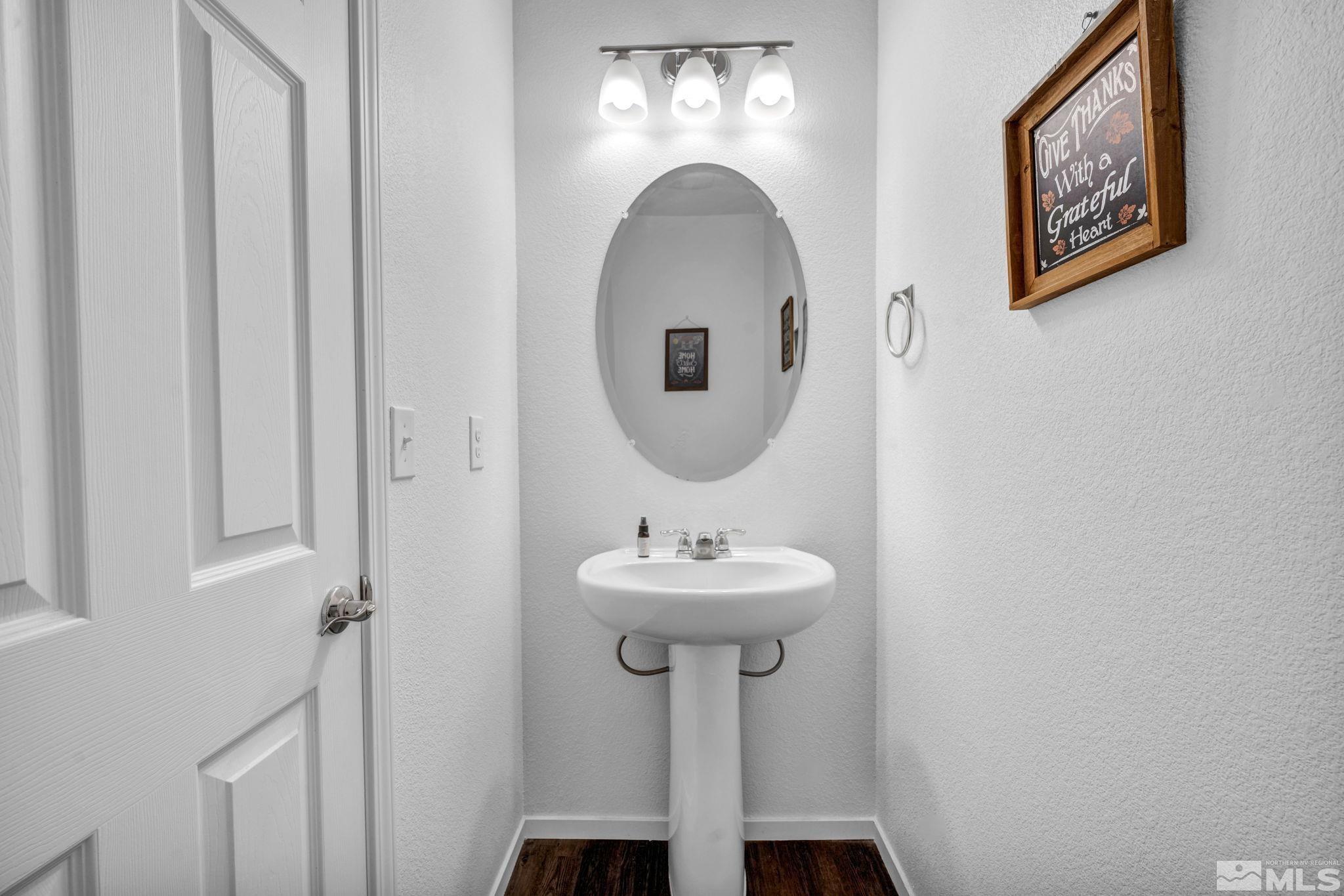 9601 Nautical Mile Road Reno, NV 89506 - Photo 13 of 24 Photo 13