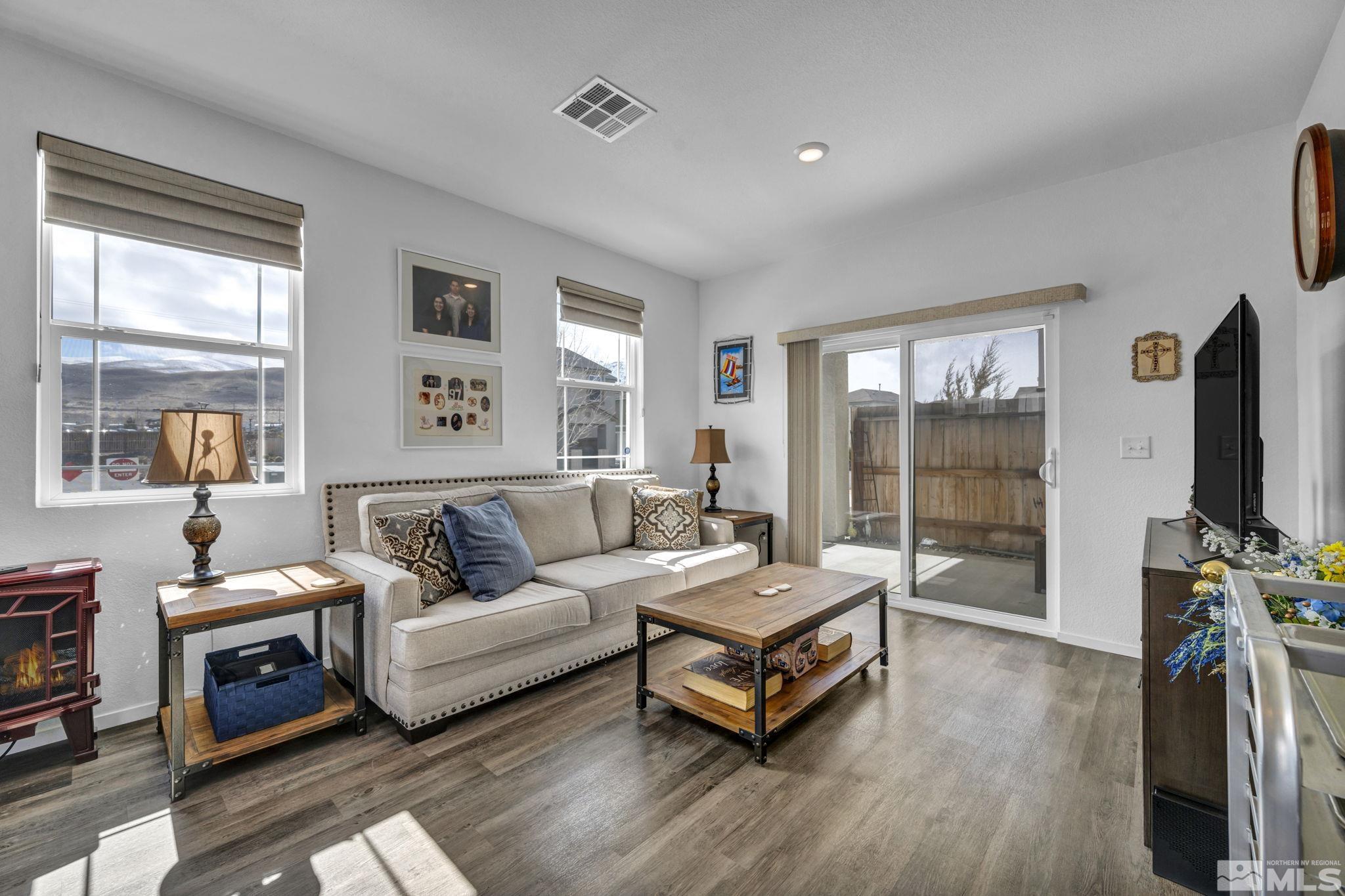 9601 Nautical Mile Road Reno, NV 89506 - Photo 7 of 24 Photo 7