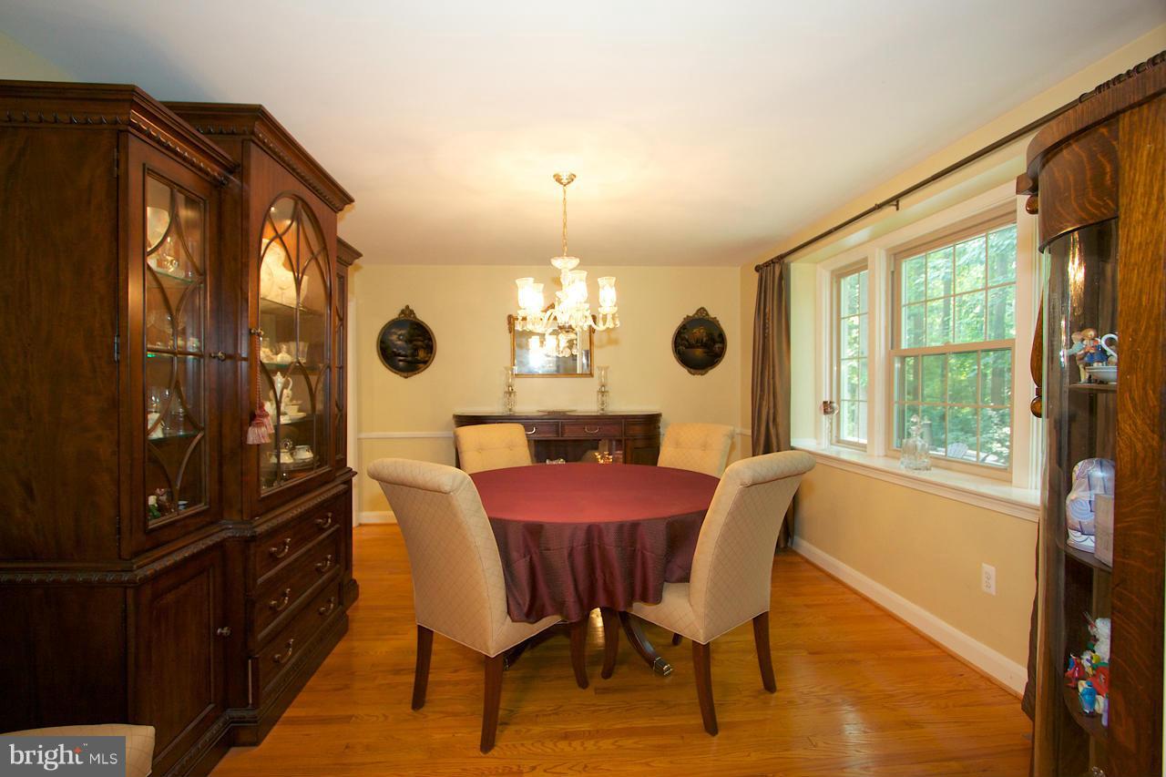 5607 Williams Road Hydes, MD 21082 - Photo 5 of 29 Dining Room