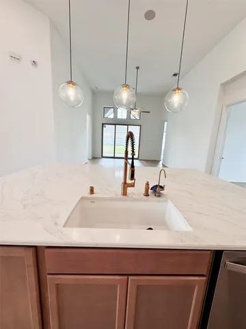 $4,800 | 4918 Mango Pk Lane, Manvel, TX 77578