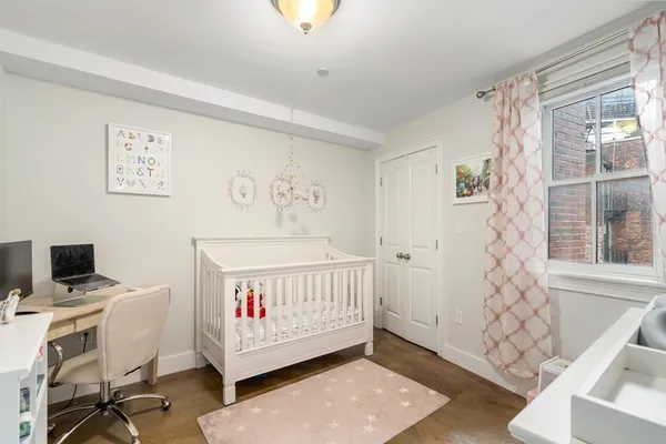 $5,000 | 64-66 Salem Street, Unit 4R, Boston, MA 02113