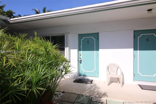 $1,750 | 3240 Northeast 16th Street, Unit 3, Pompano Beach, FL 33062