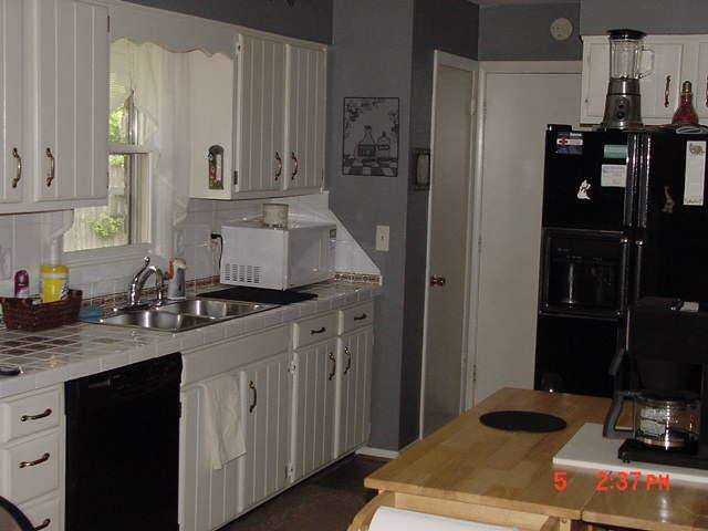 920 Georgia Road Goshen, IN 46528 - Photo 11 of 24 Gallery Image 11