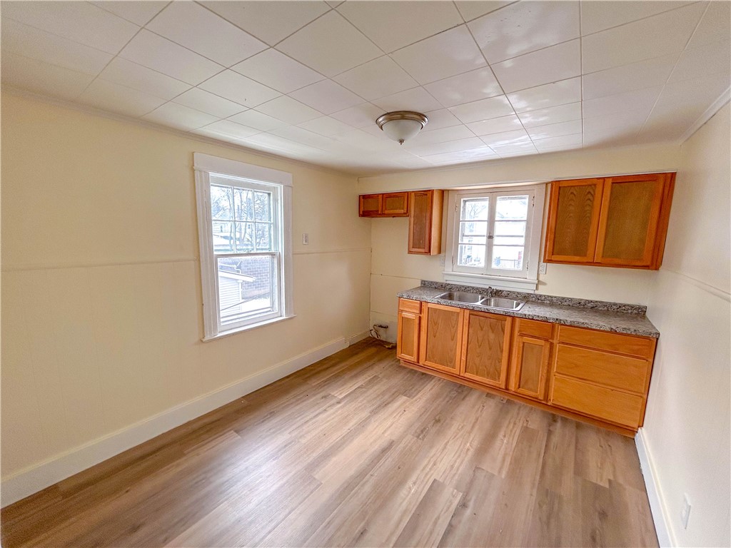 42 Villa Street Rochester, NY 14606 - Photo 13 of 21