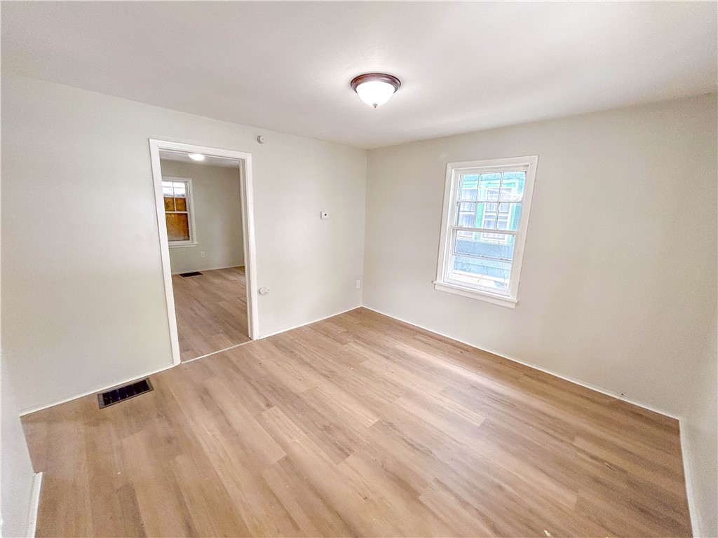 42 Villa Street Rochester, NY 14606 - Photo 6 of 21