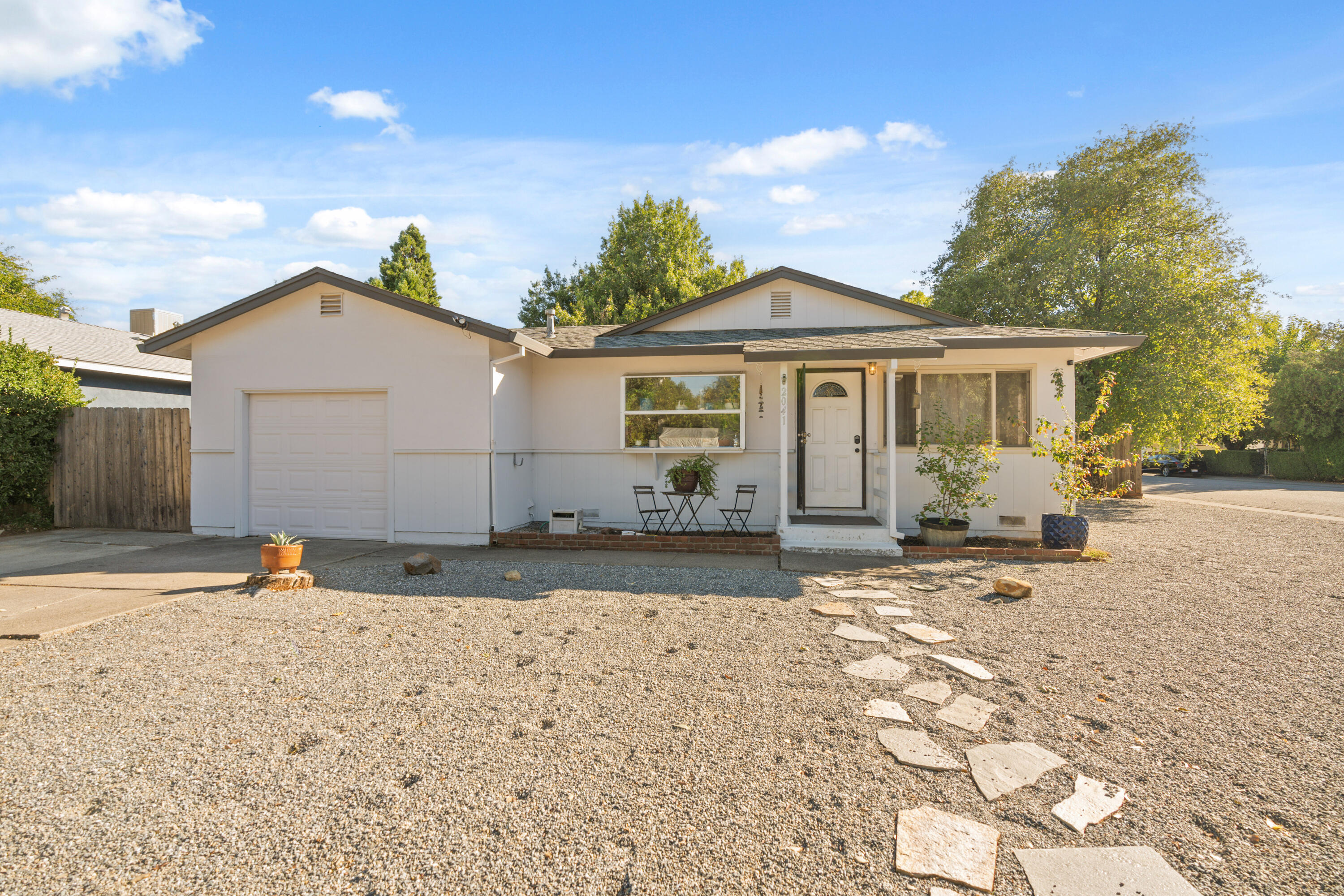 2041 Jupiter Terrace Redding, CA 96002 - Photo 27 of 32 a view of a house with a patio