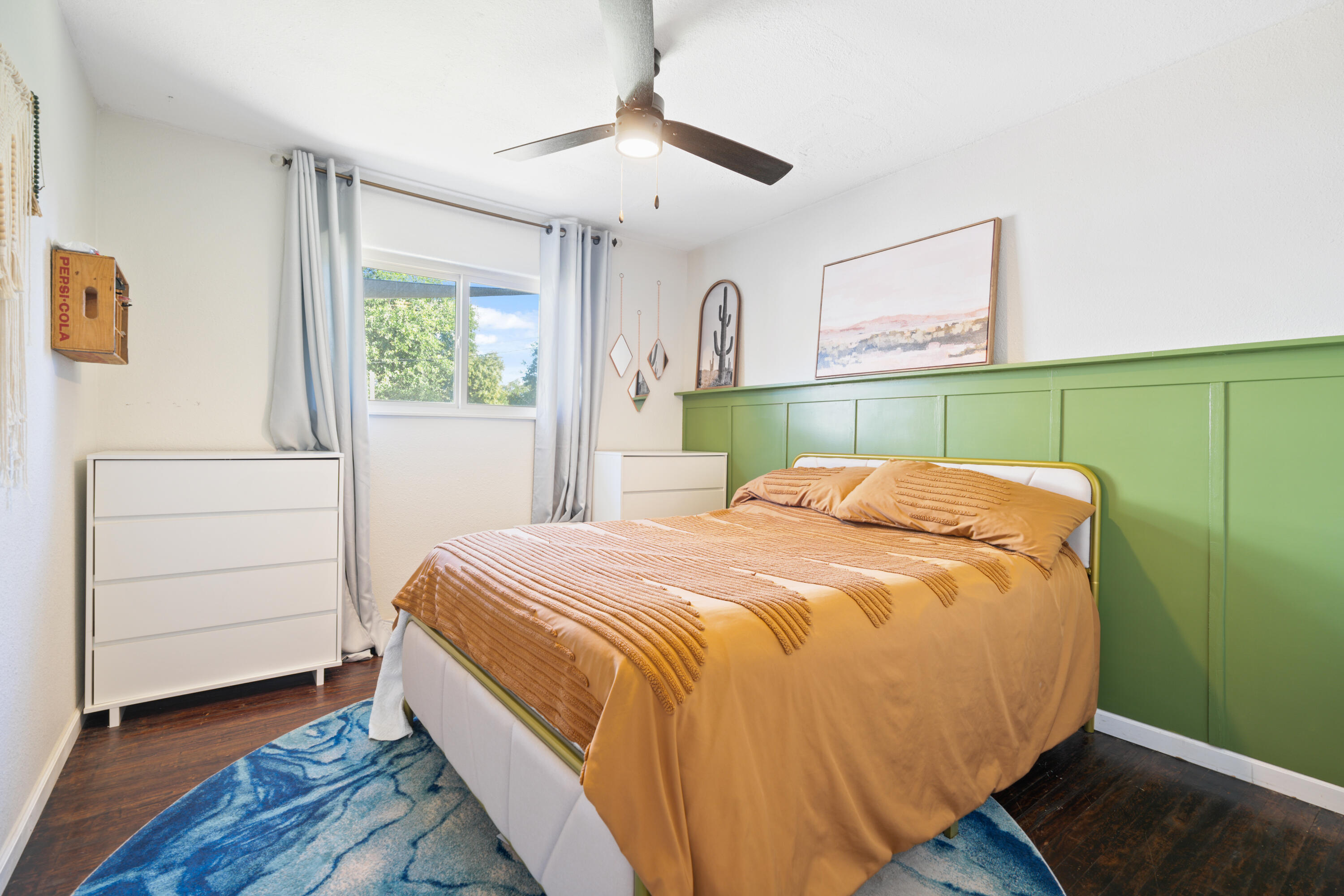 2041 Jupiter Terrace Redding, CA 96002 - Photo 5 of 32 a bed sitting in a bedroom next to a window