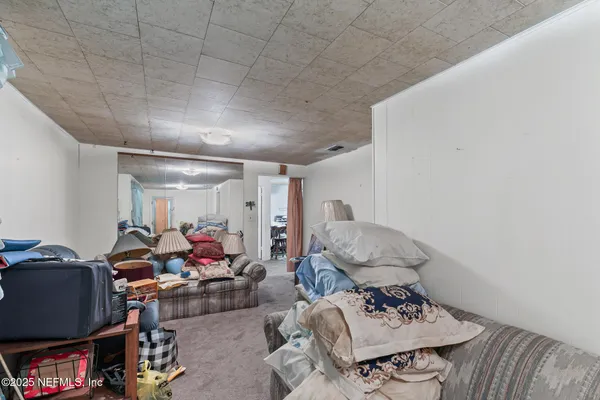 $180,000 | 44125 Jarrett Road, Callahan, FL 32011