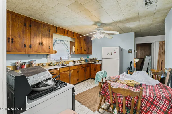 $180,000 | 44125 Jarrett Road, Callahan, FL 32011