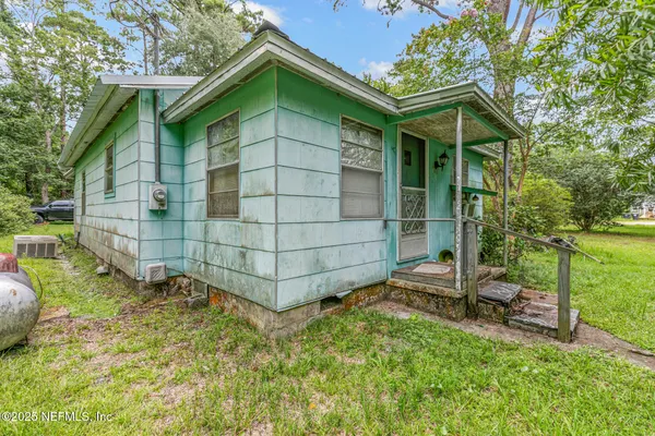 $180,000 | 44125 Jarrett Road, Callahan, FL 32011