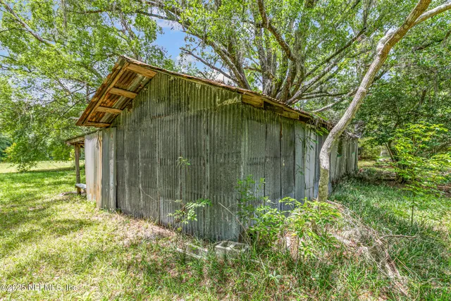 $180,000 | 44125 Jarrett Road, Callahan, FL 32011