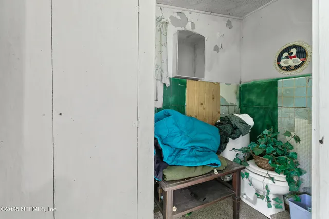 $180,000 | 44125 Jarrett Road, Callahan, FL 32011