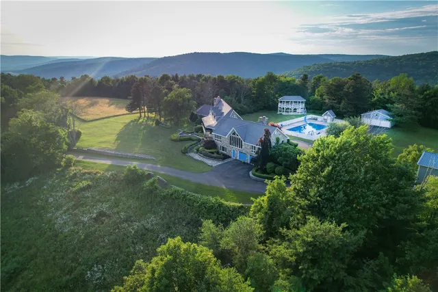 $1,295,000 | 275 Neason Road, Chemung, NY 14825