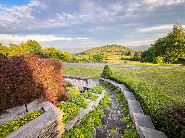 $1,295,000 | 275 Neason Road, Chemung, NY 14825