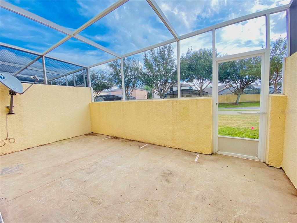 1194 South Beach Circle Kissimmee, FL 34746 - Photo 32 of 37 Gallery Image 32