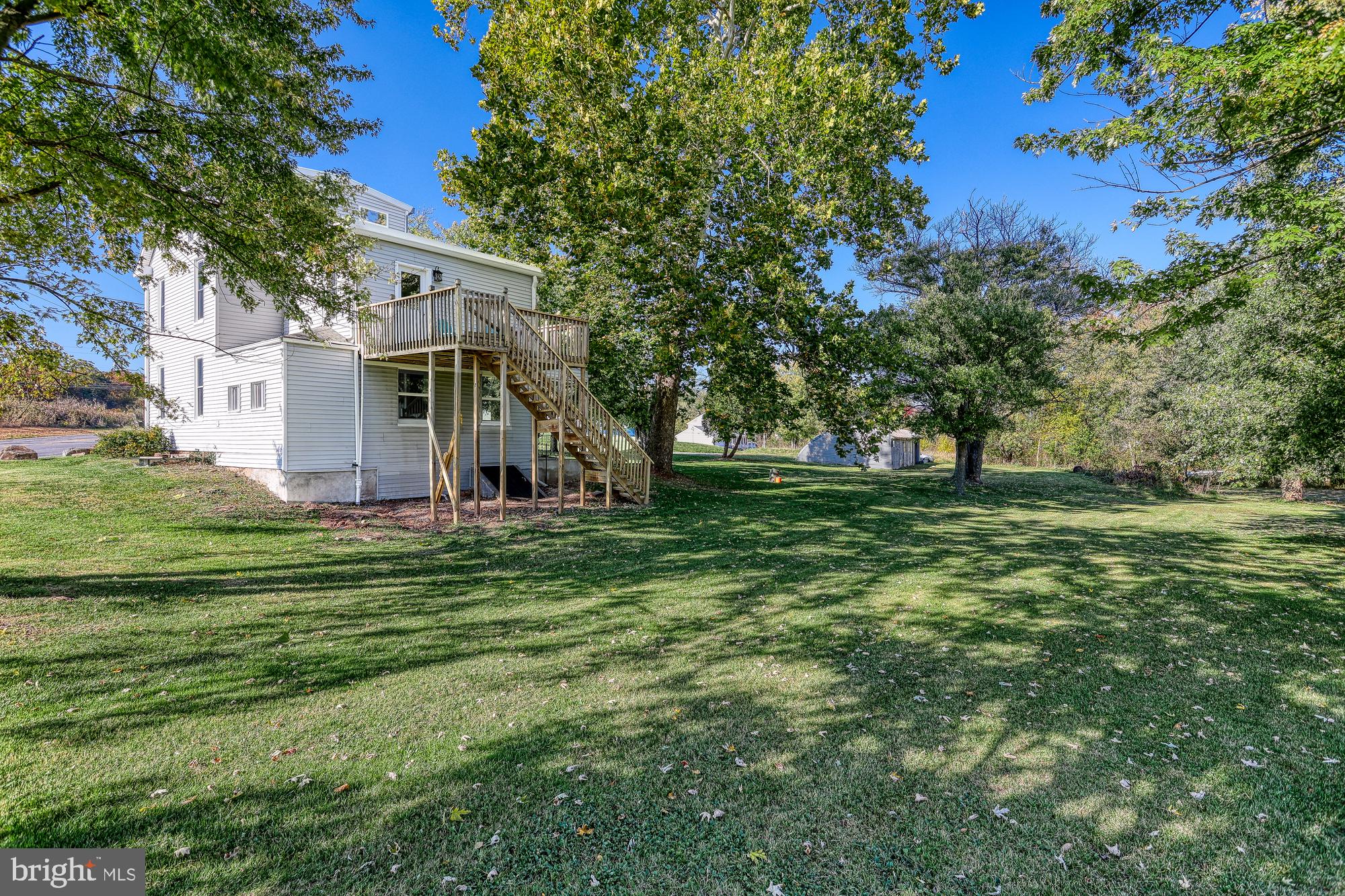 305 Bowers Bridge Road Manchester, PA 17345 - Photo 8 of 76 Gallery Image 8