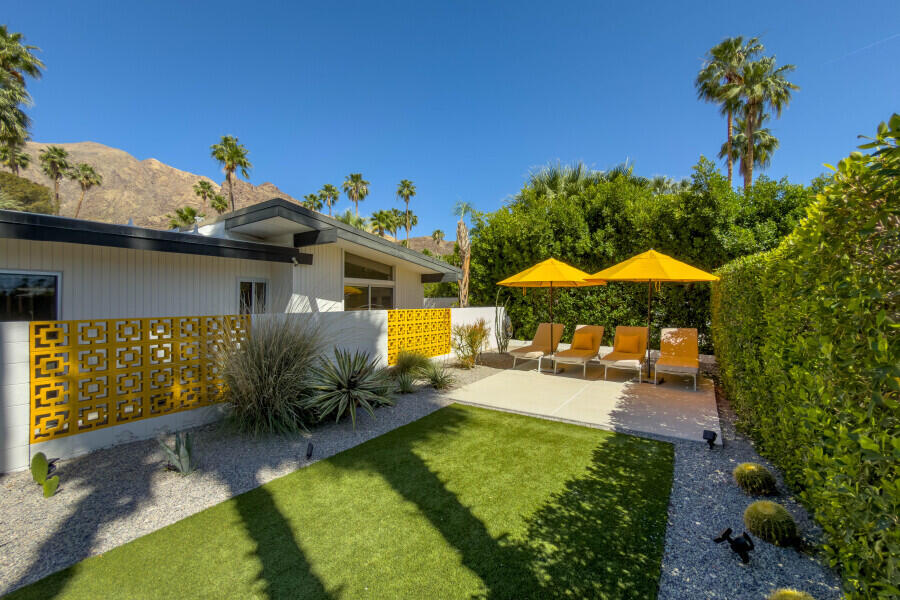 819 North High Road Palm Springs, CA 92262 - Photo 43 of 67 017