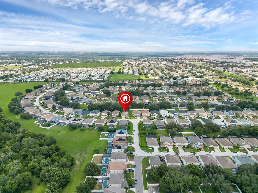 506 Kettering Road Davenport, FL 33897 - Photo 40 of 45 a view of city and ocean