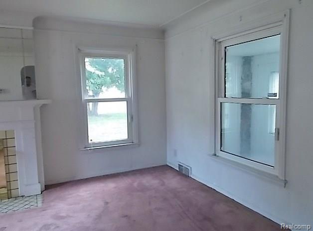 15155 Greenview Road Detroit, MI 48223 - Photo 3 of 13 DSCN3247.jpg