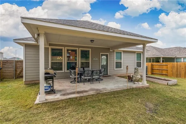 $2,100 | 161 Syrah Court, Leander, TX 78641