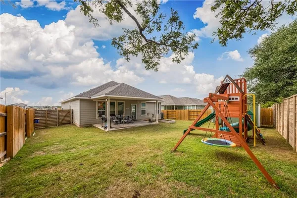 $2,100 | 161 Syrah Court, Leander, TX 78641
