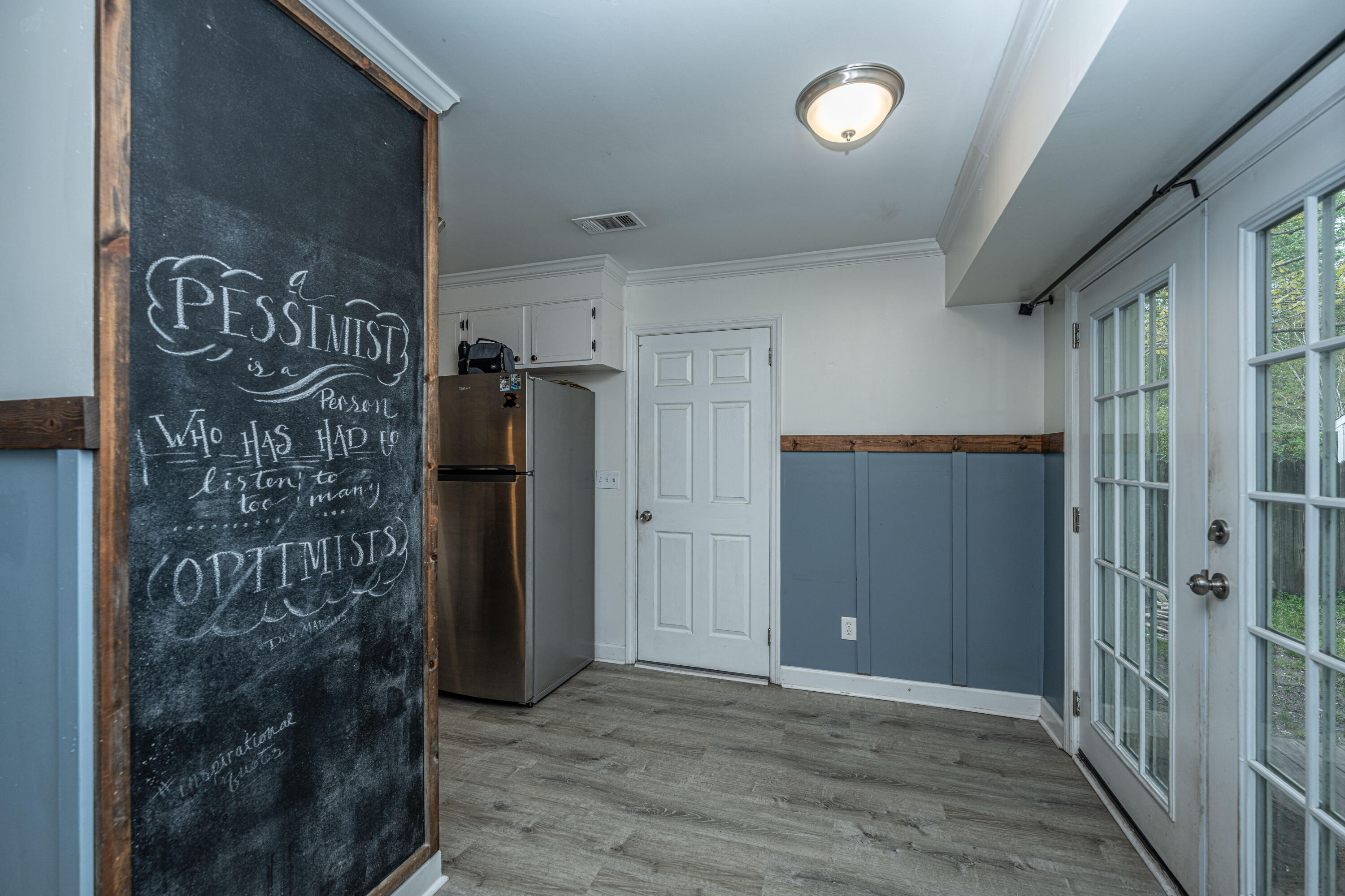 107 Waring Road Summerville, SC 29485 - Photo 14 of 35 Kitchen