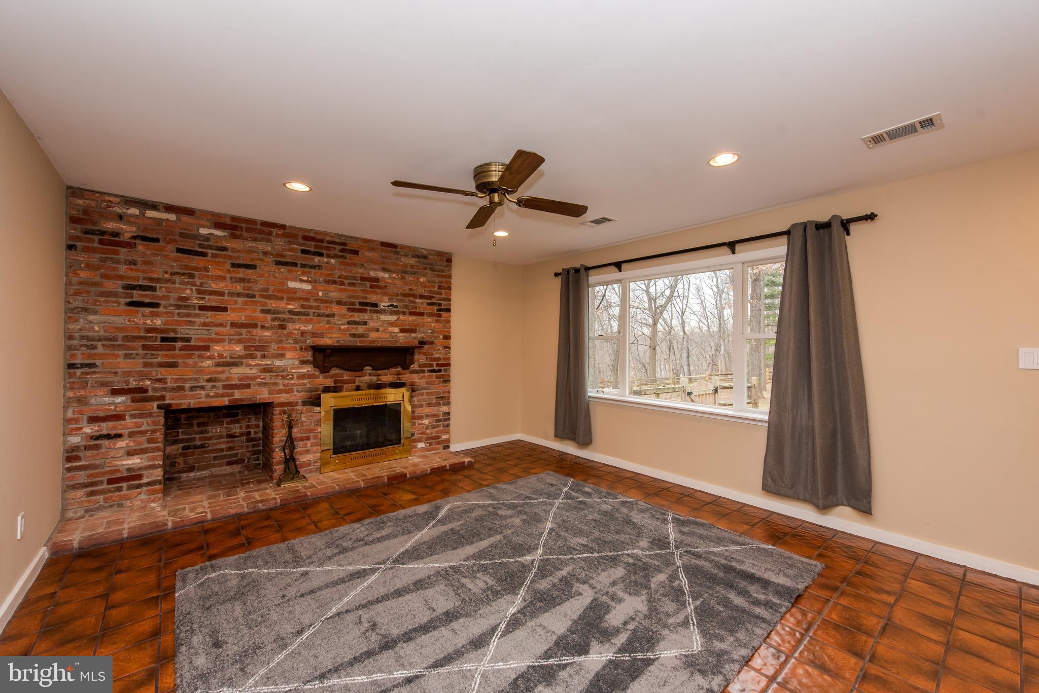 609 Gaither Road Sykesville, MD 21784 - Photo 13 of 65 Family Room