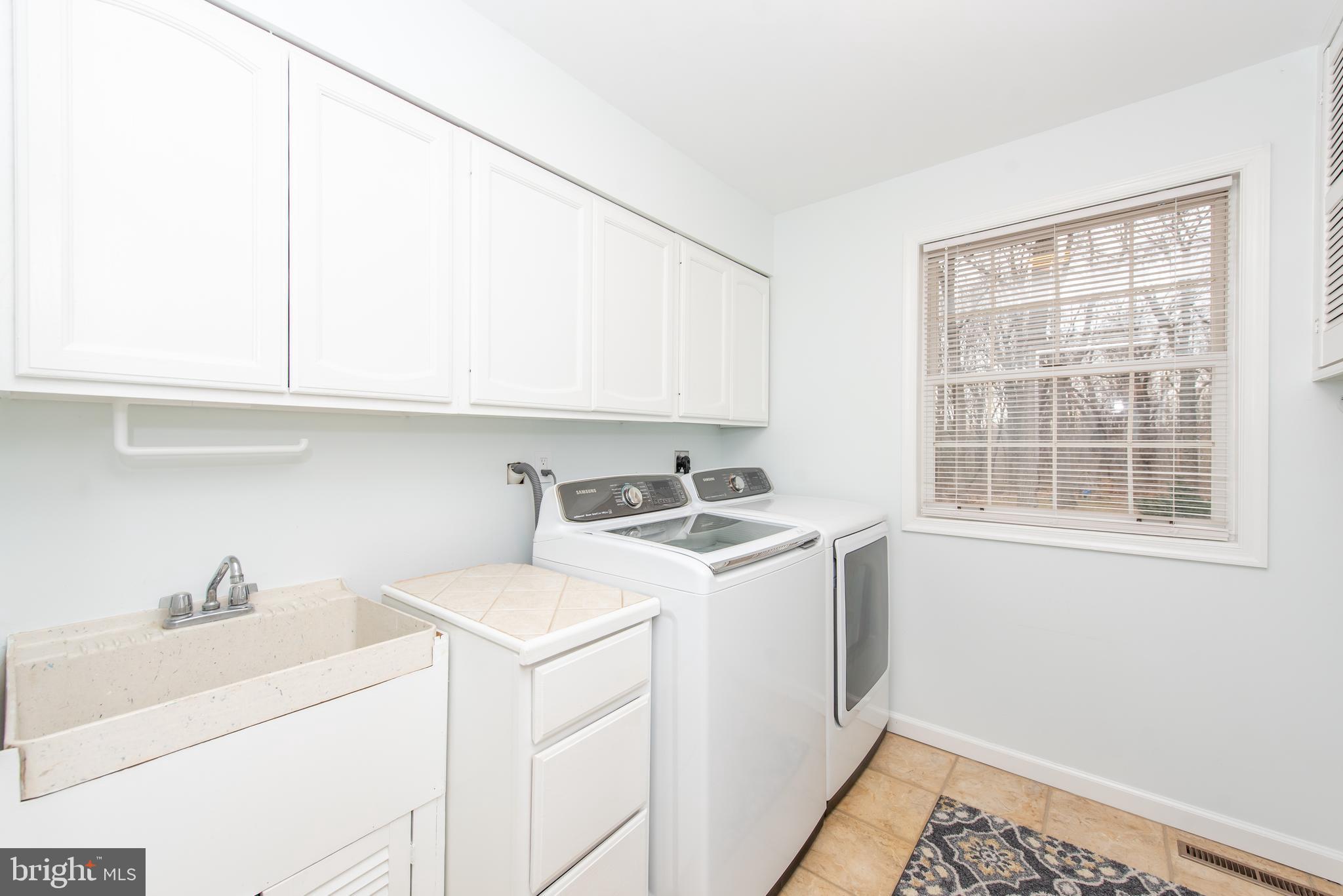 609 Gaither Road Sykesville, MD 21784 - Photo 42 of 65 Laundry